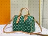 Kvinnor Checkerboard Kontrastväskor Diagonal Crossbody Bag For Ladies Luxury Designer Handväskkort Holder Outdoor Travel Wallet Messenger M4058