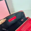 24SS Patent Leather Handbag Camera Bag Axelväskor Kvinnor Miui Bag Designer Bag Fashion Mini Påsar Dubbel Zipper Design Makeup Bag With Box