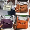 Borsa a tracolla Lindis da donna in vera pelle 5a Qualità fatta a mano in vera pelle di vacchetta Vera spalla stile stella Famiglia con logo512Z