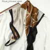 Foulards Châle carré en soie pour femmes de luxe avec bandeau en satin imprimé Xiaoxiangfeng à la mode enroulé autour du cou bandeau pour femmes 70 * 70CM Q240326