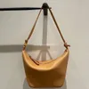 Torba skórzana Nowe projektanty 2024 Przenośne torby Cow Lady Classic damska torebka mini hamak torebka hobo pachowca 23 torebki crossbody AA44