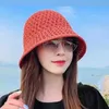 Hüte Einfacher Mädchen-Sonnenhut mit breiter Krempe, Kork-Sommer-Damenhut, Panama-Strandgras, runde Oberseite, gewebter Eimerhut, Damen-SonnenschutzhutC24326