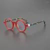 النظارات الشمسية إطارات الرجعية المخصصة للنظارات المستديرة يدويًا إطارًا خاطئًا مجعدًا مع نظارات وصفة طبية.