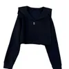 Designer damessweaters Vroege lente nieuwe MIUI modieuze en high-end gevoel, leeftijdverminderende en veelzijdige korte hoodie met marineblauwe kraag en letter voor dames