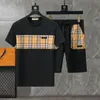 2024 Diseñadores de playa para hombre Trajes de verano Trajes de verano Camiseta de moda Camisas de vacaciones junto al mar Pantalones cortos Conjuntos Hombre Conjunto Trajes Ropa deportiva M-3XL AS25