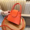 Designer Luxury Fashion Tote Bags Walls 2023 Small Shell Bag Fashion Trend mångsidig handhållen kvinnors väska Single Shoulder Crossbody Bag Womens Bag