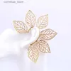 Ear Cuff Ear Cuff Delysia King Fashionable Womens Exaggeration Leaf Ear Clip Cute Perforated Hollow Earrings Y240326