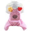 Abbigliamento per cani K92A Cappotto a cuore rosso Cani di taglia media e piccola Panno carino con bottoni Bretelle per animali domestici Abiti Plaid rosa