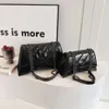 Shoulder Bag Brand Discount Women's Small and High-end Oil Hourglass for Womens New Chain Single Shoulder Crossbody Trendy