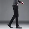 Klasyczne Busin Casual Dżinsy Mężczyźni 2023 NOWOŚĆ FI Black Slim Elast Elaste Dżinsowe spodnie Mężczyzna wysokiej jakości luksusowe spodnie Mężczyźni Ubranie B47F#