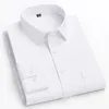 Grande taille à manches longues couleur unie coupe régulière décontracté affaires blanc noir robe chemise 8XL 9XL 10XL 11XL160KG chemises de bureau formelles240325