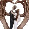 Sculture Statua di coppia di scheletri L'amore non muore mai Sposa e sposo Coppia di scheletri Figurina di matrimonio Resina Spettrale Statua di decorazione di Halloween