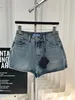 2024 Jeans da donna Nuovi pantaloni corti da strada a vita alta in denim con motivo a triangolo casual Jeans corti estivi alla moda da donna