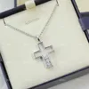 Pendant Necklaces Hot Selling New 925 Sterling Silver Cross Necklace for Womens Fashion and Luxury Brand Jewelry Party Couple GiftC24326