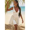 Robes décontractées Robe de satin blanche Été Col V Une ligne Sexy Plage extensible avec ceinture anniversaire pour les femmes Mini