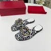 Beach slippers Classic Flat heel Summer Lazy Designer shoe fashion Leopard Big Head flops leather lady Slides women shoes Hotel Bath Ladies sexy Sandals Large size 43