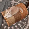 Tragbarer handgewebter Rattan-Tragekorb für Katzen, atmungsaktiv, bequem, ideal für Autofahrten und Outdoor-Abenteuer mit Haustieren