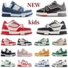 Designer Kids Chaussures pour garçons pour enfants baskets Sports Mesh Shoe Coup Low Cut Collaboration Fragments Military Grey Infant Toddler Trainers 2024 Vente chaude 26-35