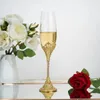 Bicchieri da vino da sposa Base in metallo con pietre di cristallo Set di flute da champagne alla moda per coppie Regalo di inaugurazione della casa di fidanzamento