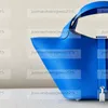 Högkvalitativ 10APC Portable Leather Basket Lock Bag Luxury Design för kvinnor