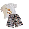 Marque de créateurs Ensembles de vêtements pour bébés enfants Vêtements de marque classique Costumes d'été pour enfants à manches courtes Lettre Short avec lettres Ensembles de chemises de mode Plusieurs styles C03