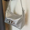 Sac à bandoulière Designer 50% de réduction sur les sacs unisexes de marque populaire Petit et à la mode Dign pour les femmes Nouveau petit carré haut de gamme Bandoulière