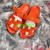 Pantofole estive chypre sandals scarpe da uomo scarpe da donna due pannelli zio sandali estivi fuori da indossare hanno logo hbav