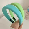 Fashion Padded Headbands for Women Wide Bezel Hairbands Thick Velvet Hair Hoop Girls Sponge Non-slip Hairband Hair Accessories 240321