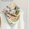 Foulards 100% foulard en soie naturelle femmes imprimé Bufanda Mujer véritable bandeau en soie 65x65 cm Bandanas foulard en soie col carré emballage de carte Q240326