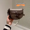 Tas Gate Loe Designer 2024 Tassen Dame Klassiek Portemonnee Dames Winter Nieuw Strik Knoop Koeienhuid Borduren Schouderriem Zadel Enkel Crossbody Veelzijdig Hoog