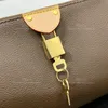 Sac à bandoulière monogrammé Femmes Pochette Pochette Handbag 100% Mirror Quality Hobo Sac avec boîte L300