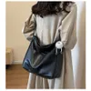 Дизайнерские роскошные модные сумки-тоут Instagram Корейская повседневная универсальная сумка для подмышек в западном стиле с минималистской и элегантной женской сумкой через плечо на одно плечо