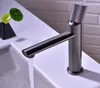 Banyo Lavabo muslukları Tek Tickled Sapa Bir Delik Soğuk Washbasin Havzası Döner Knurling Düğmesi Tasarımı Güverte Montajlı Su Karıştırıcısı Musluk