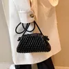 호보 여자 어깨 가방 패션 주름 크로스 바디 가방 캐주얼 다목적 디자이너 핸드백 빈티지 간단한 호스 클라우드