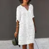 Vrouwelijke Strandjurk V-hals Halve Mouwen Bloem Borduren Trui Elegante Vrijetijdskleding Witte Kleur Dames Zomer Losse Casual Midi 240323