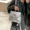 クロスボディバッグデザイナー人気ブランドのユニセックスバッグの50％割引新しいテクスチャポピュラー大容量女性バッグスタイルバックパックファッション通勤シンプル
