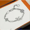 Braccialetti di design classico da donna, braccialetti con ciondoli a catena in acciaio al titanio, diamanti, regalo di moda
