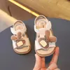 İlk Yürüyüşçüler Küçük Kız Sandal Yaz Çocukları Prenses Slip Slip Düz Sandalet Moda Çocuklar Nedensel Yürüyüş Plaj Ayakkabıları Desen