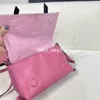 Luksusowa designerska torba sprzęgła Klasyczna najnowsza kolorowa torba na ramię czarny proszek łańcuch torebki Wzór skórzaną torbę na crossbody