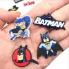 Boy Hero Man Cosplay Anime Charms Hurtowe wspomnienia z dzieciństwa Zabawne prezent Cartoon Charms But Akcesoria