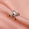 Ear Cuff Ear Cuff Personalized multi-color frog ear cuffs clip earrings suitable for cute women animals non perforated earrings punk jewelry gifts Y240326