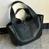 Bolsa de grife feminina loja de luxo Bea Bag Bag Homem de alta qualidade ombro de couro Hobo Bolsas de crossbody