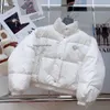 Womens Short Jackets Mode Down Coats Winter Girls Trendy Parkas Metal Dreieck Buchstabe Abnehmbare Hülle Weste S-L