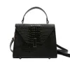 Designer Sacs fourre-tout de mode de luxe 2024 Printemps Crocodile Modèle de poche Petit sac carré Mode polyvalent et élégant unique épaule bandoulière sac pour femme