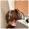 Shoulder Bag Brand Discount Women's 2024 Spring New Fashion Versatile Oil Bucket Bag Womens Women