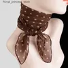 Scarves Fashionable chiffon polka dot scarf for womens retro temperature polka dot square scarf with multi-color polka dot collar Q240326