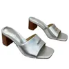 Kapcie damskie oryginalne designerskie buty designerskie metalowe obcasy Letnie luksusowe buty plażowe otwarte butę na imprezę