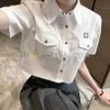 女性のトリミングTシャツラペルネックTシャツデザイナーレター刺繍ティーサマーカジュアルホワイトティー