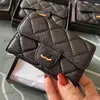 Mini Cowhide Purse Caviar Bag Designer Kvinnor Korthållare Läder Diamond Gold Hardware Metal Buckle Luxury Card Bags Multi-Partment Coin Purse Classic Black 11cm