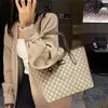 2024 Nouveau sac de créateur Femmes Luxury de haute qualité Sac à provisions en cuir Cross Cross Body Boder Sac épaule Tote Femme Sac à bandoulière Deux ensembles